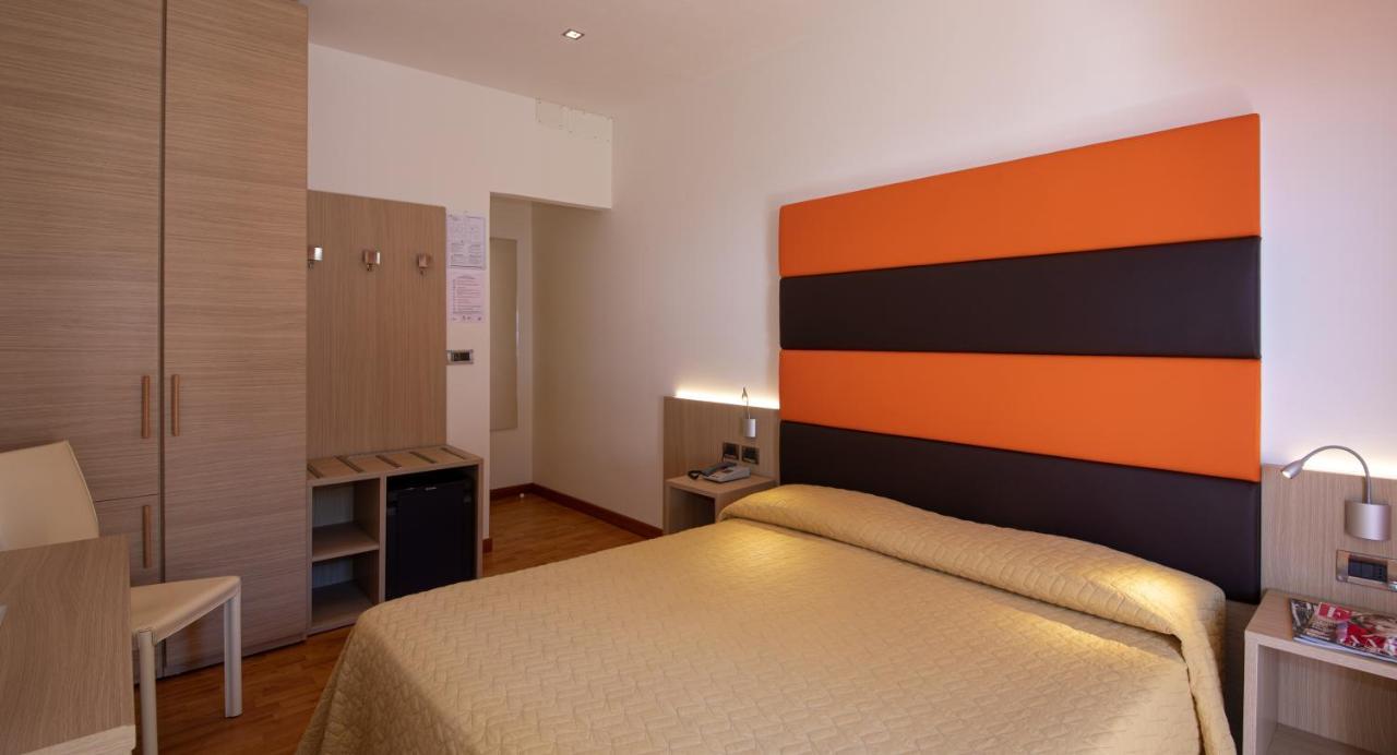 Hotel Villa Gioiosa Lido di Jesolo Kültér fotó